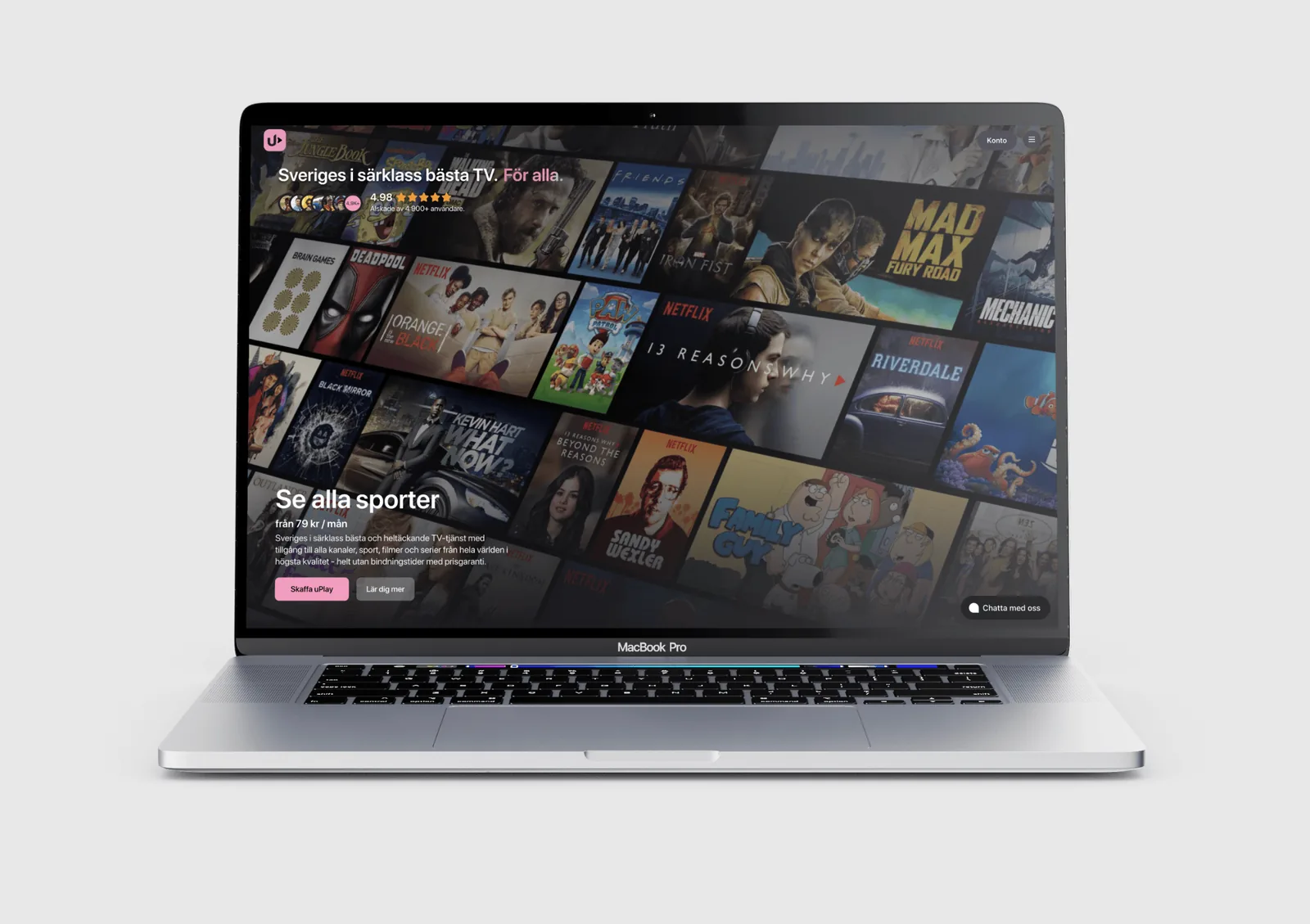 MacBook på et skrivebord som viser IPTV Norge sitt kanalgrensesnitt med filmer og TV-kanaler